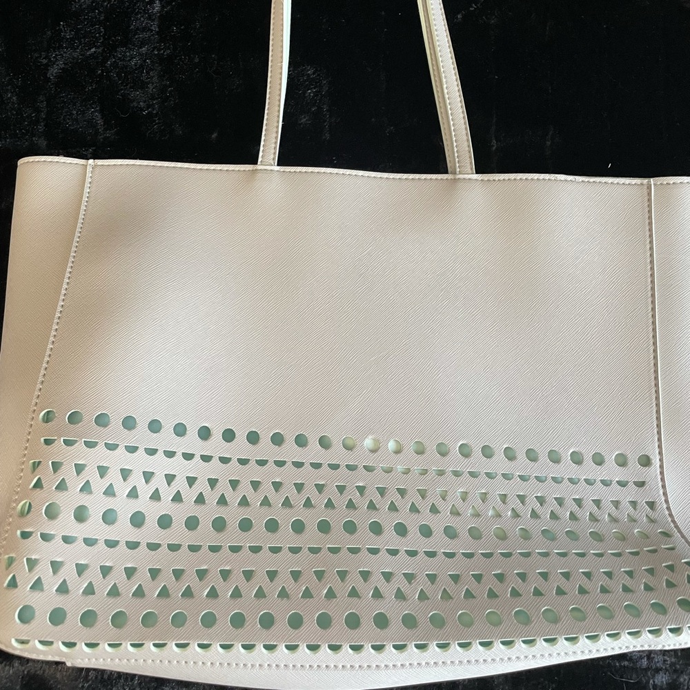 Bath and body works tote